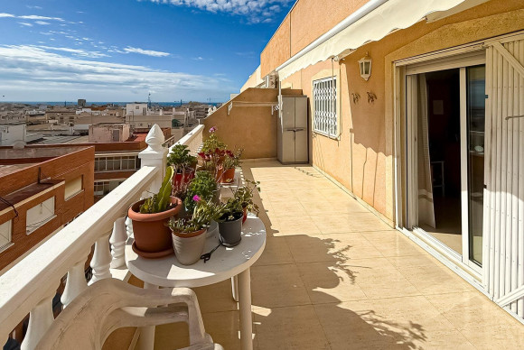 Apartamento / piso - Reventa - Torrevieja - El molino