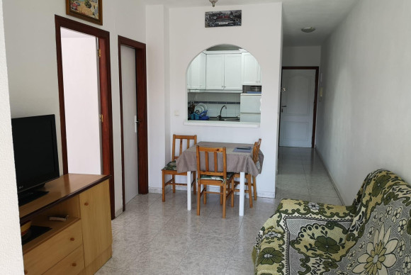 Apartamento / piso - Reventa - Torrevieja - Estacion de autobuses