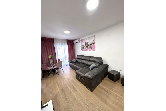 Apartamento / piso - Reventa - Torrevieja - Estacion de autobuses