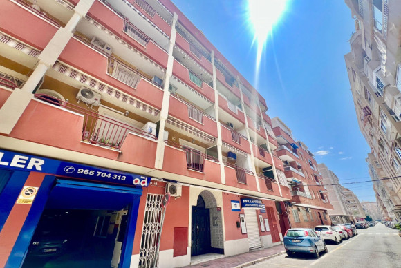 Apartamento / piso - Reventa - Torrevieja - Habaneras