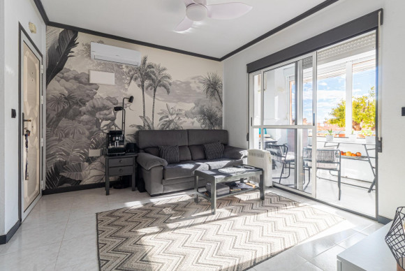 Apartamento / piso - Reventa - Torrevieja - JJPAN-66979
