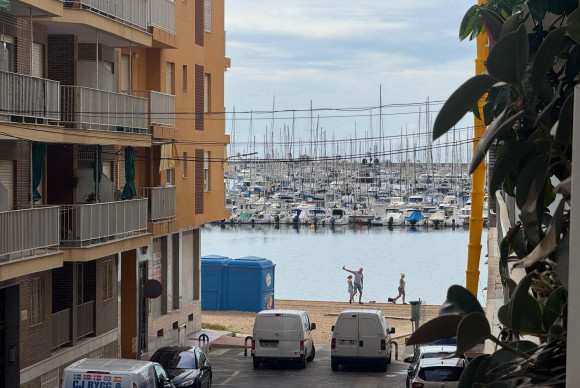 Apartamento / piso - Reventa - Torrevieja - JJSTS-31612