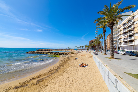 Apartamento / piso - Reventa - Torrevieja - JJVITH999