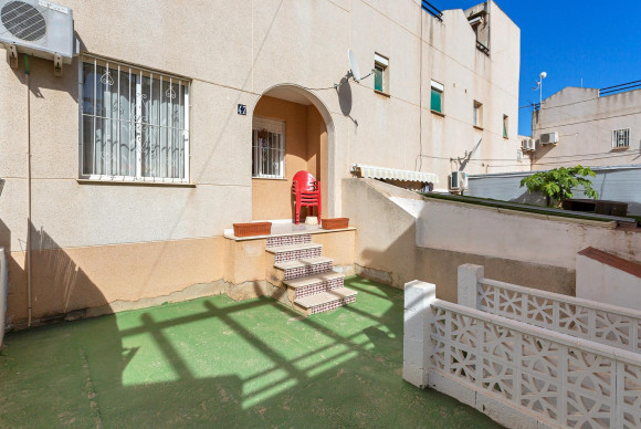 Apartamento / piso - Reventa - Torrevieja - Lago jardin