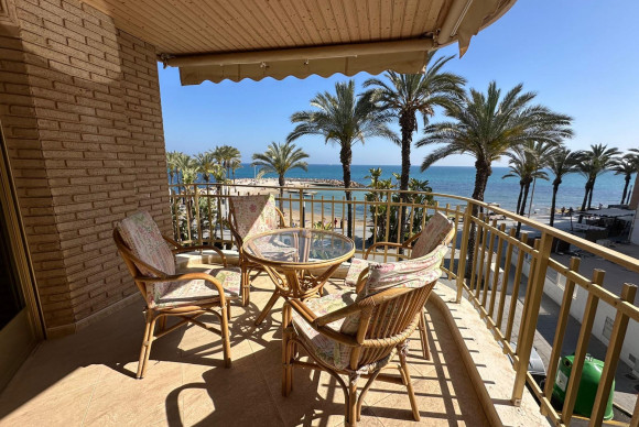 Apartamento / piso - Reventa - Torrevieja - Paseo maritimo