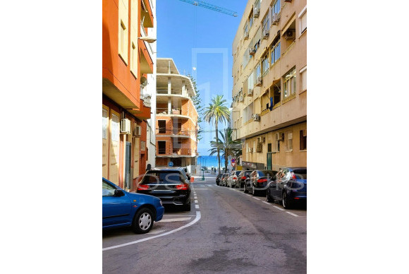 Apartamento / piso - Reventa - Torrevieja - Playa de los Locos