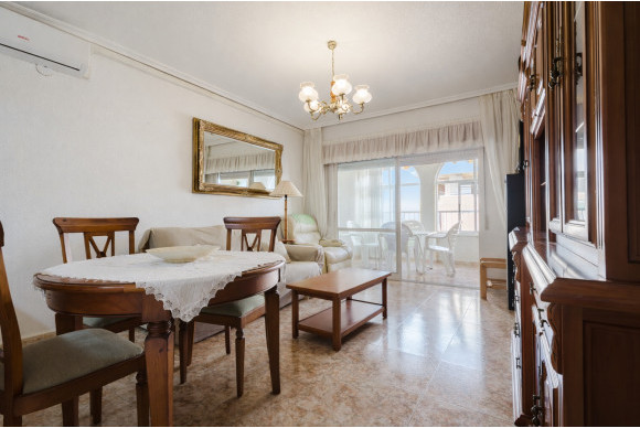 Apartamento / piso - Reventa - Torrevieja - Playa del Acequión