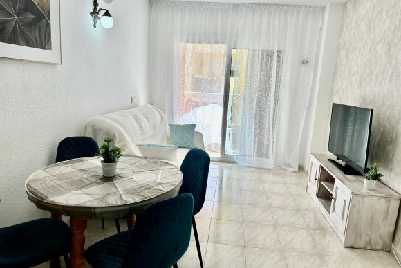 Apartamento / piso - Reventa - Torrevieja - Playa del cura