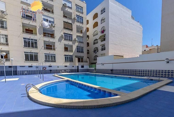 Apartamento / piso - Reventa - Torrevieja - Playa del cura