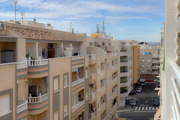 Apartamento / piso - Reventa - Torrevieja - Playa del cura