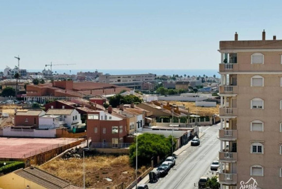 Apartamento / piso - Reventa - Torrevieja - torrevieja