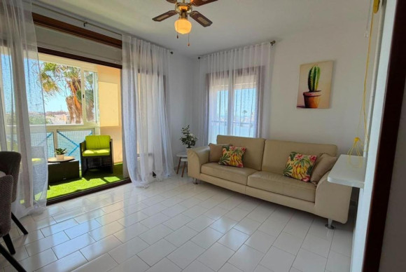 Apartamento / piso - Reventa - Torrevieja - torrevieja