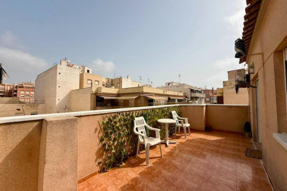 Apartamento / piso - Reventa - Torrevieja - torrevieja