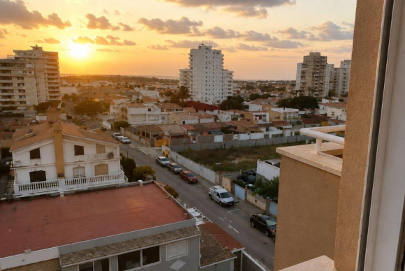 Apartamento / piso - Reventa - Torrevieja - torrevieja
