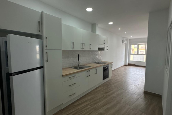 Apartamento / piso - Reventa - Torrevieja - torrevieja