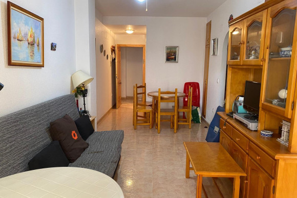 Apartamento / piso - Reventa - Torrevieja - Torrevieja