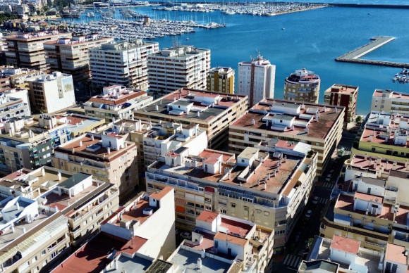 Apartamento / piso - Reventa - Torrevieja - Torrevieja