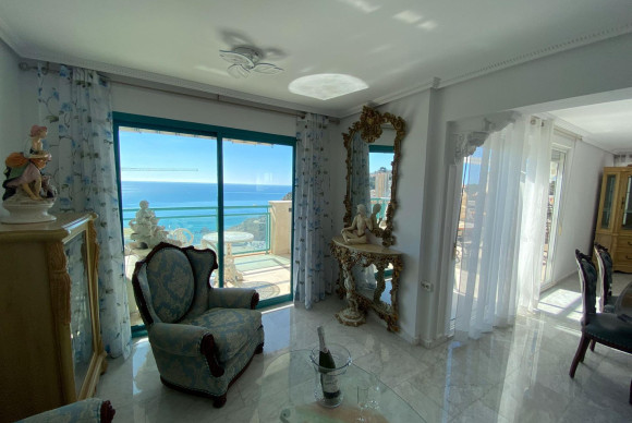 Apartamento / piso - Reventa - Villajoyosa - F0597