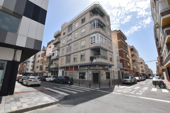 Apartment - Flat - Herverkoop - Torrevieja - Torrevieja