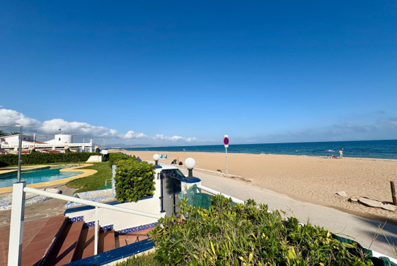 Apartment / flat - Resale - Denia - Les Marines - Las Marinas