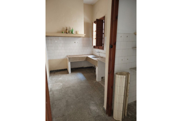Apartment / flat - Resale - Llauri - Llauri