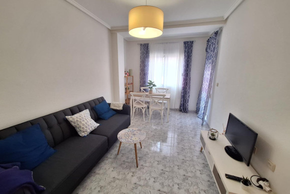 Apartment  - Long Term Rental - Torrevieja - Habaneras