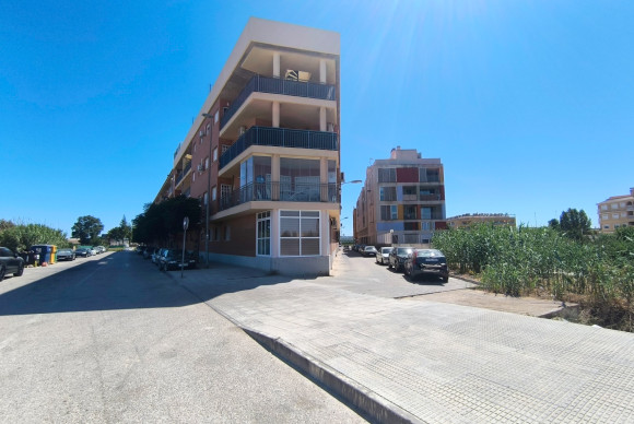 Apartment  - Resale - Almoradí - Almoradí