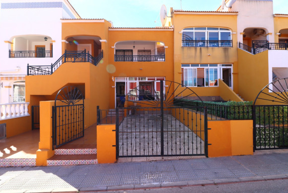 Apartment  - Resale - Los Montesinos - La Herrada