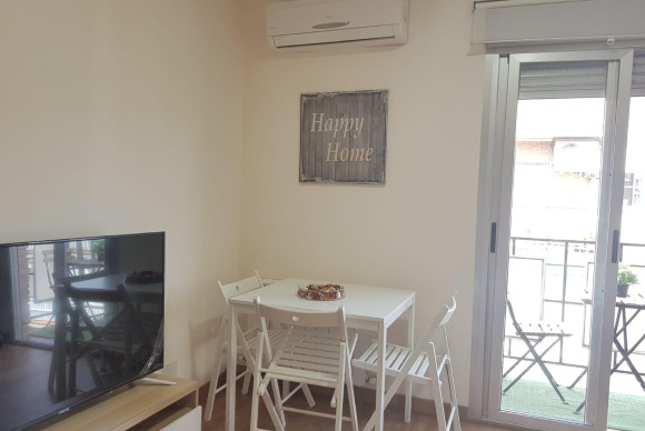 Apartment  - Resale - Madrid - Pueblo Nuevo