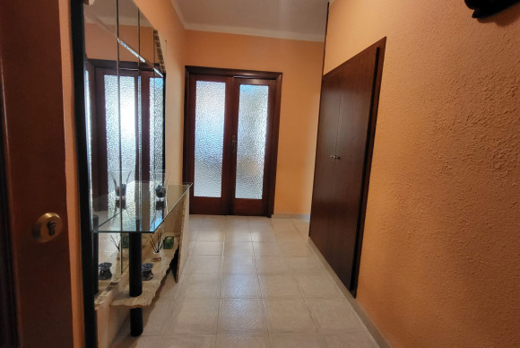 Apartment  - Resale - Oliva - Oliva