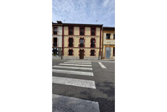 Apartment  - Resale - Oviedo - Trubia