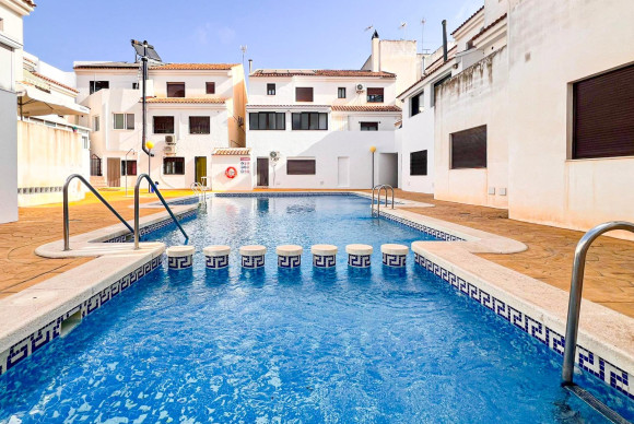 Apartment  - Resale - San Miguel de Salinas - Pueblo