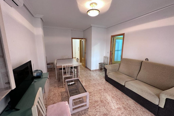 Apartment  - Resale - Torrevieja - A9675