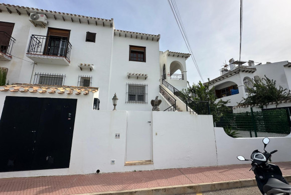 Apartment  - Resale - Torrevieja - Aguas nuevas 2