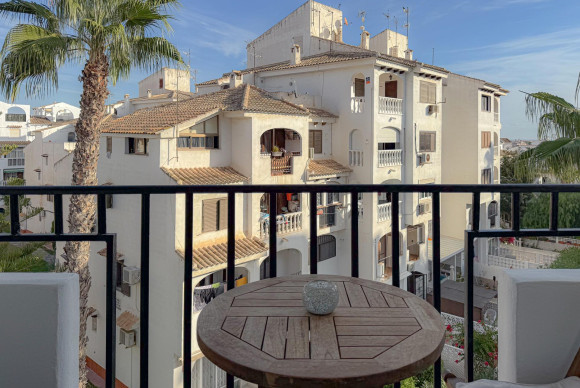 Apartment  - Resale - Torrevieja - Calas blanca