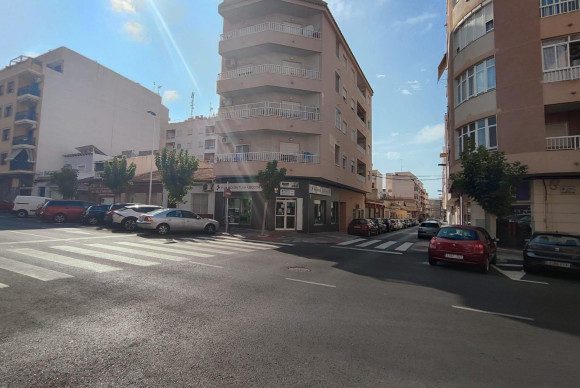 Apartment  - Resale - Torrevieja - Centro