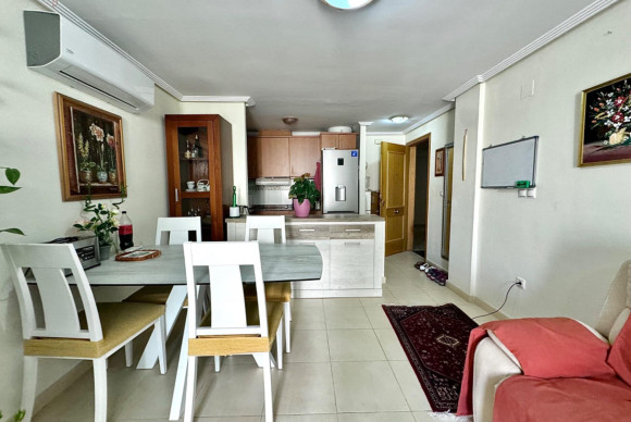 Apartment  - Resale - Torrevieja - Centro