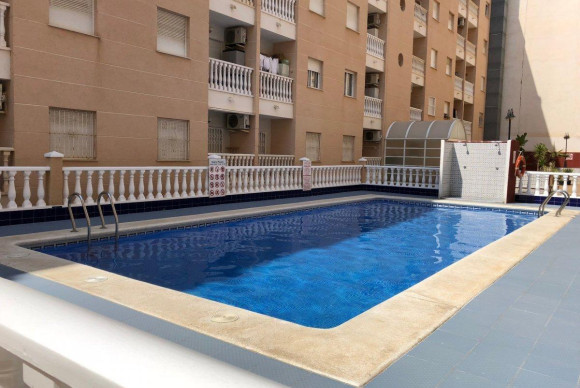 Apartment  - Resale - Torrevieja - Estacion de autobuses