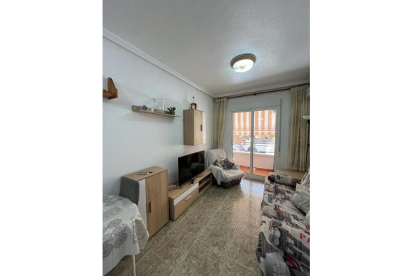 Apartment  - Resale - Torrevieja - Estacion de autobuses