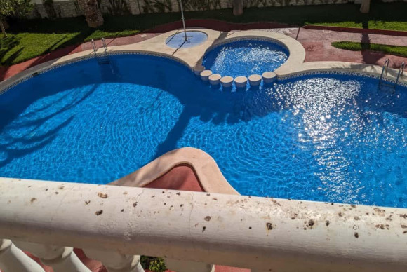 Apartment  - Resale - Torrevieja - Estacion de autobuses