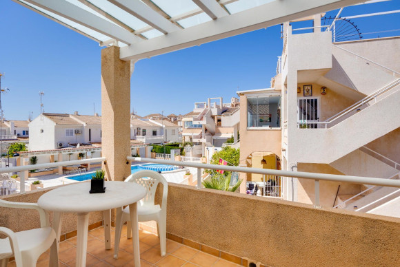 Apartment  - Resale - Torrevieja - JJMYR-35556