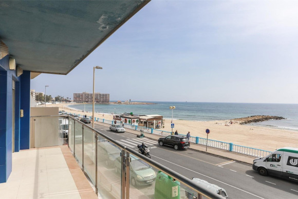 Apartment  - Resale - Torrevieja - JJSCHS-84268