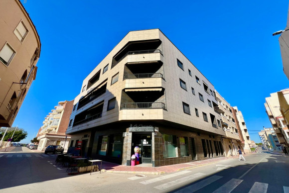 Apartment  - Resale - Torrevieja - La Mata pueblo