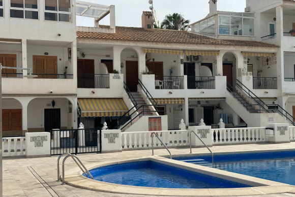 Apartment  - Resale - Torrevieja - Los Frutales