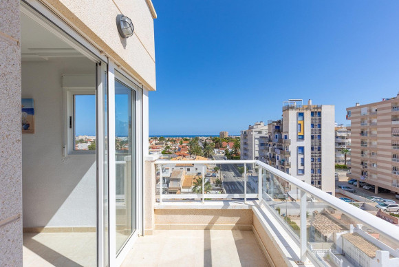 Apartment  - Resale - Torrevieja - Nueva Torrevieja