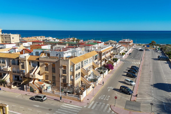 Apartment  - Resale - Torrevieja - PLAYA DE LA MATA