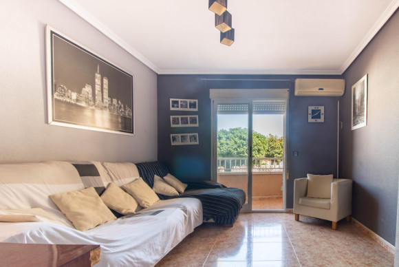 Apartment  - Resale - Torrevieja - Playa de los locos