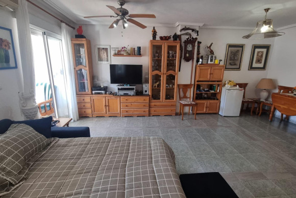 Apartment  - Resale - Torrevieja - Playa de los Locos