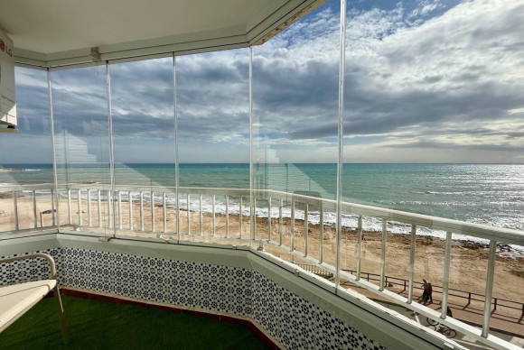 Apartment  - Resale - Torrevieja - Playa de los Locos