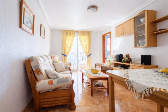 Apartment  - Resale - Torrevieja - Playa del Acequión